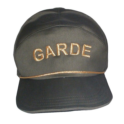 Casquette surpiquée et passepoilée