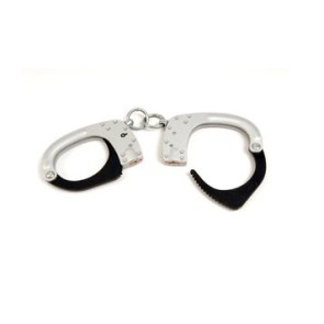 Menottes administratives double securite a clefs